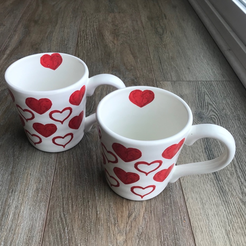 Oversized Heart Mug Set